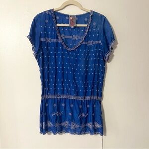 Johnny Was Blue Embroidered Short Sleeve Women’s Size Medium Silk Top